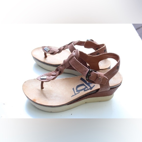 OTBT Graceville wedges main image 9